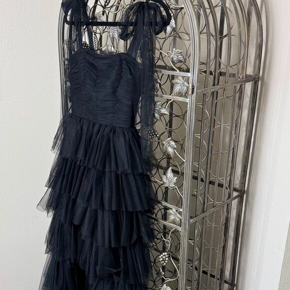 Amelia Couture Black Tiered Gown -Size 0–NWOT's - Picture 3 of 12